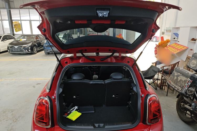 Used MINI 2019 1.5T COOPER Artist