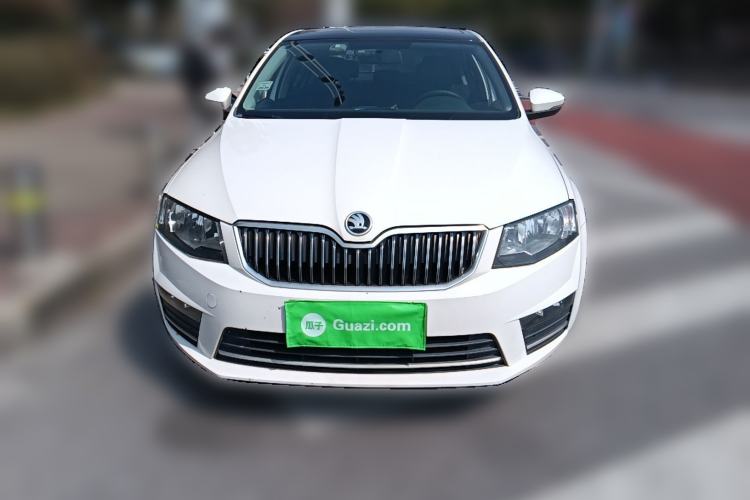 Used Skoda Octavia 2016 1.6L Automatic Smart Drive Edition
