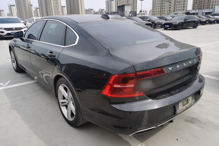 Used Volvo S90 2017 T4 Zhiyuan Edition