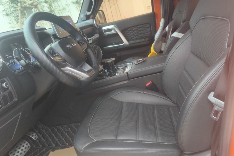 Used BAIC Off-Road BJ40 2023 2.0T Automatic Four-Wheel Drive Urban Hunter Edition Chivalrous Type Left Front Seat