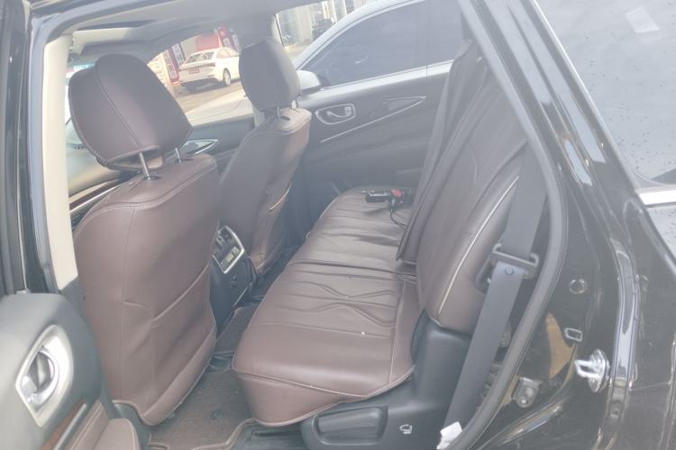 Used Infiniti QX60 2016 2.5 S/C Hybrid Two-Wheel-Drive Excellence Edition China V Standard