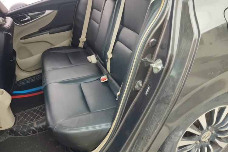 Used Honda Crider 2013 1.8L automatic luxury edition Left Rear Seat