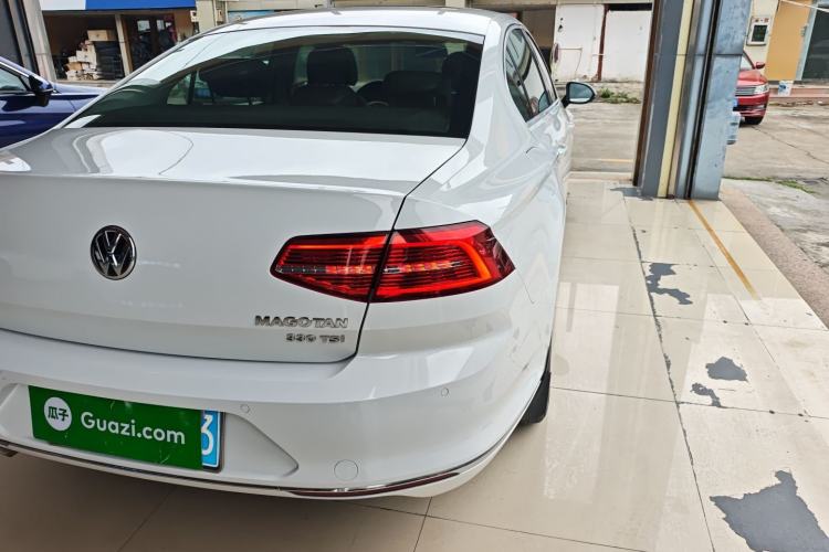 Used Volkswagen Magotan 2017 330TSI DSG Leading Model