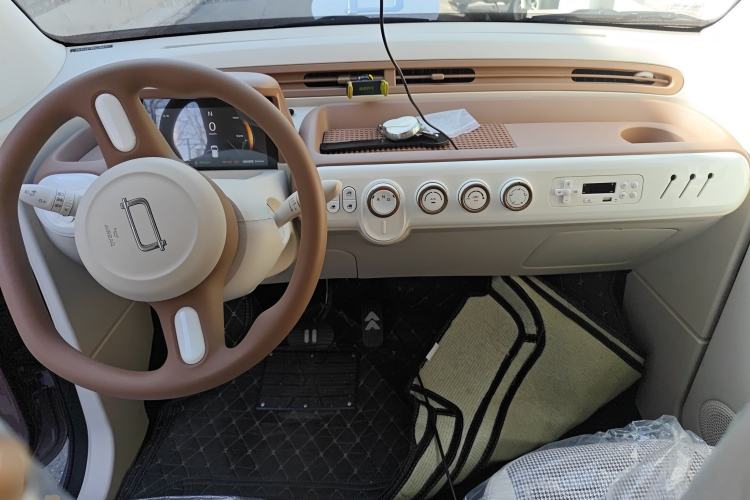 Used Bestune Pony 2026 222km Colorful Horse
