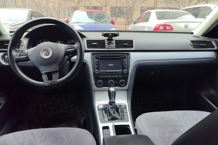 Used Volkswagen Passat 2015 1.8TSI DSG Prestige Edition