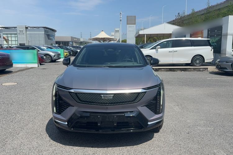 Used Cadillac OPTIQ 2024 Standard Range Version Exterior 1