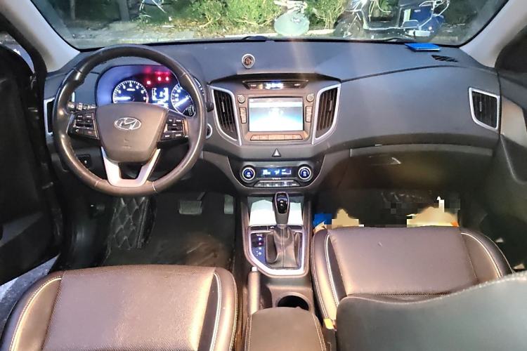 Used Hyundai ix25 2015 2.0L Automatic Two-Wheel Drive Intelligent GLS