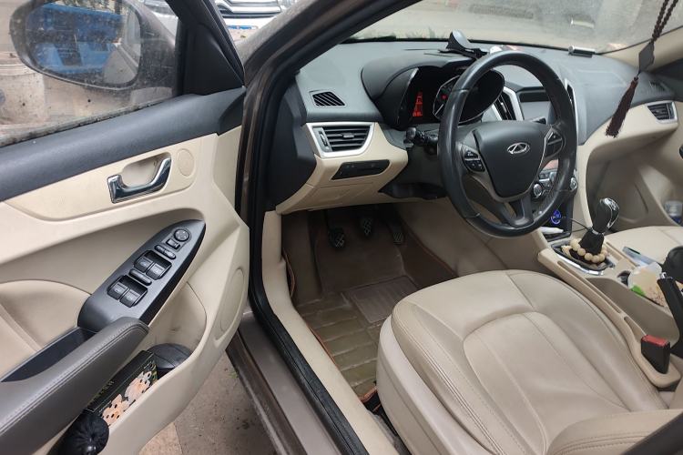 Used Chery Arrizo 7 2015 1.6L Manual ZhiShang Edition