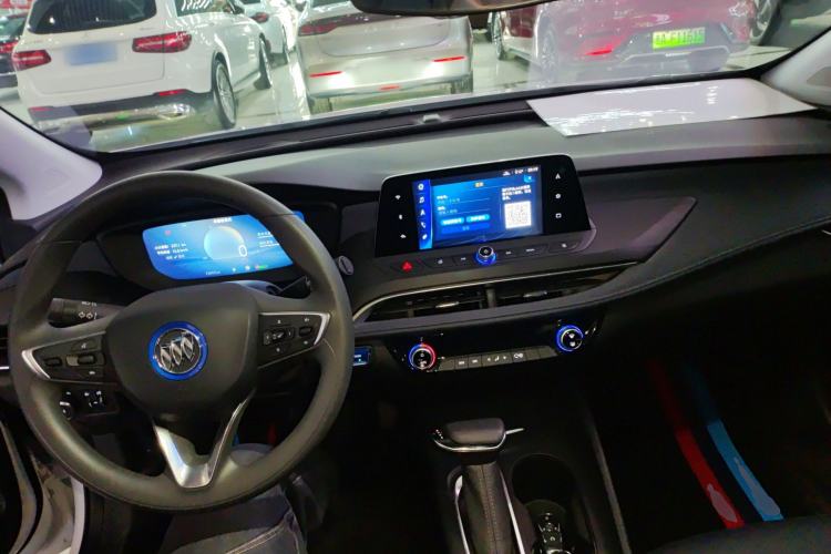 Used Buick Velite 6 2023 430km Range Commuter Version
