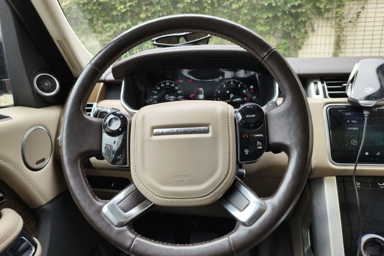 Used Land Rover Range 2019 3.0 SCV6 Legacy Edition Steering Wheel