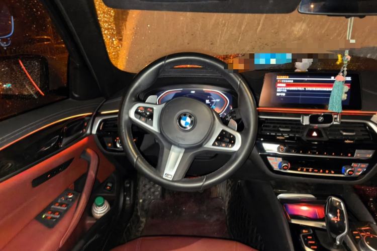 Used BMW 5 Series 2020 530Li xDrive M Sport Package Steering Wheel