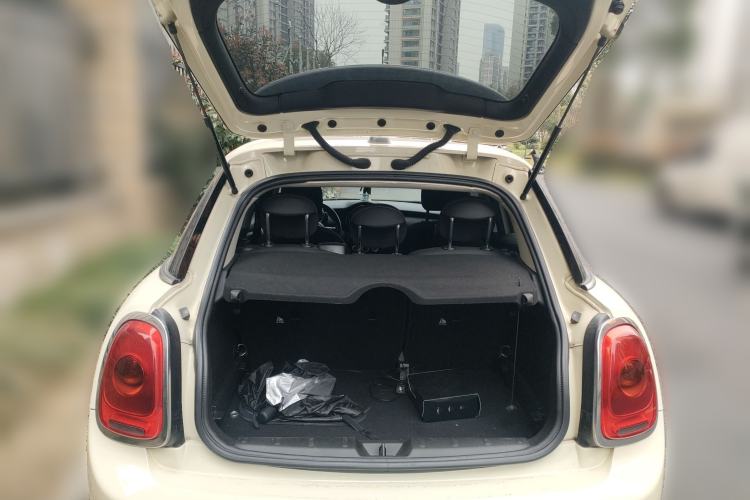 Used MINI 2016 1.2T ONE Pioneer Edition Five-Door Version
