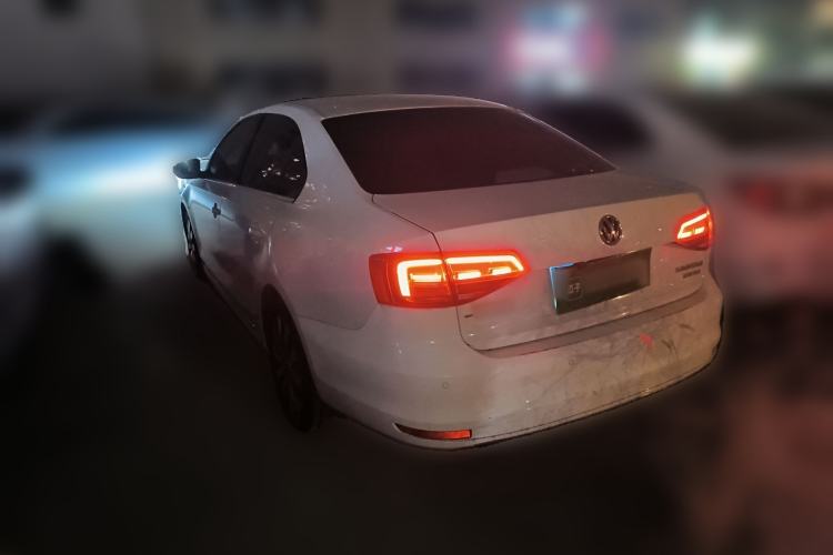 Used Volkswagen Sagitar 2017 230TSI Automatic Comfort Version Rear Left 45 Deg