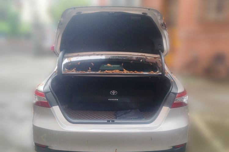 Used Toyota Camry 2021 2.0G Luxury Edition