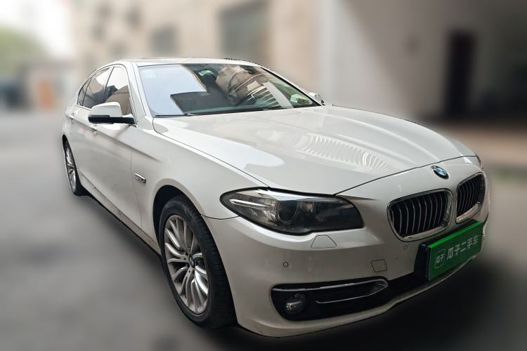 Used BMW 5 Series 2014 525Li Luxury Design Package