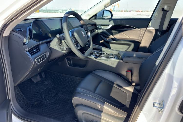 Used Bestune B70 2025 Dragon Edition 1.5T Enjoyment Model
