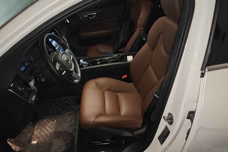Used Volvo S60 2025 B4 Zhiyi Luxury Edition Left Front Seat