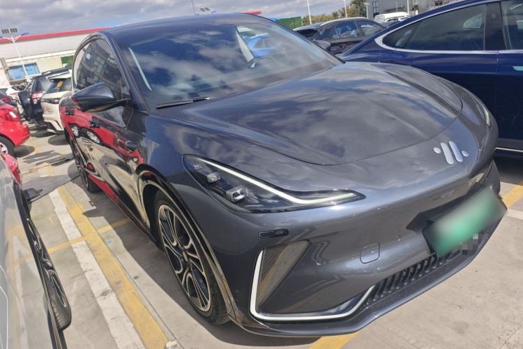 Used IM LS7 2023 90 kWh Elite Rear-Drive Version
