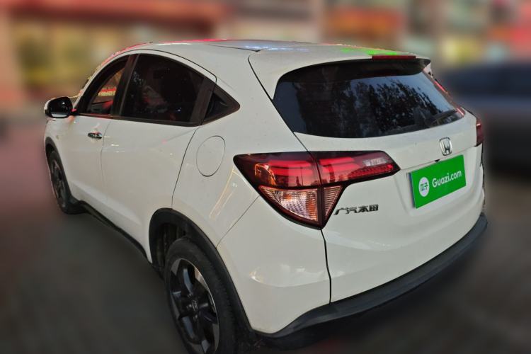 Used Honda Vezel 2017 1.8L CVT Front-Wheel Drive Pioneer Edition