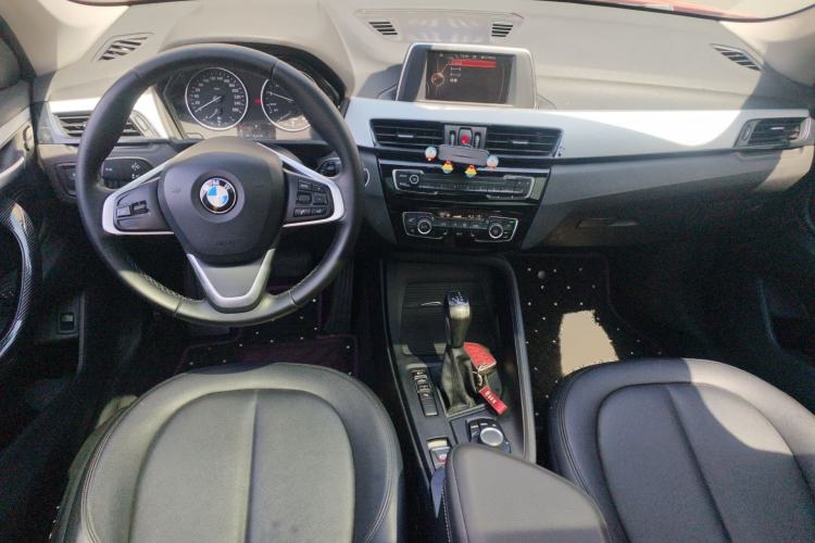 Used BMW X1 2016 sDrive18Li Premium Edition Center Console