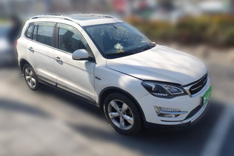 Used Zotye Domy X5 2015 1.5T Manual Luxury Version China IV Standard
