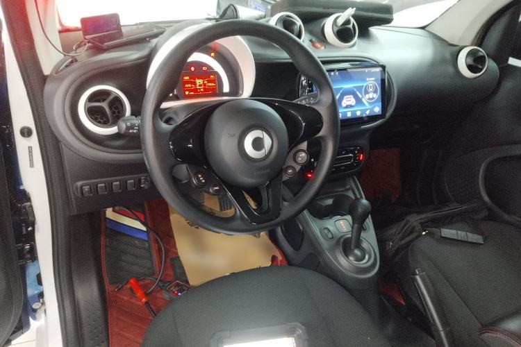 Used smart fortwo 2018 1.0L 52kW Hardtop Dynamic Version China V