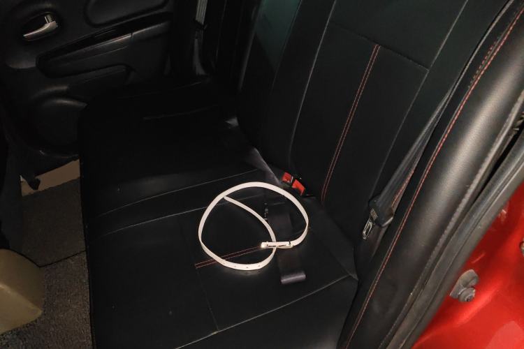 Used Venucia R50 2012 1.6L Automatic Comfort Edition Left Rear Seat