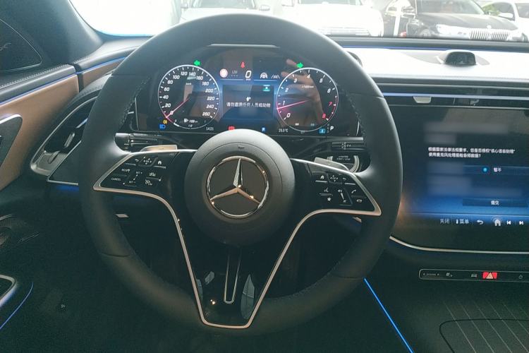 Used Mercedes-Benz E-Class 2026 E 300 L Luxury Steering Wheel
