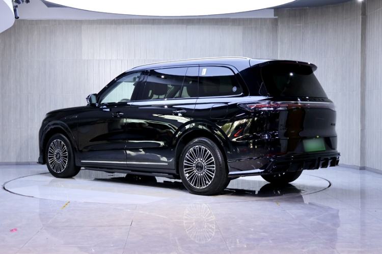 Used Chery T11 2026 Model 220 Rear-Drive Boya Giant-Screen Luxury Edition Exterior 2