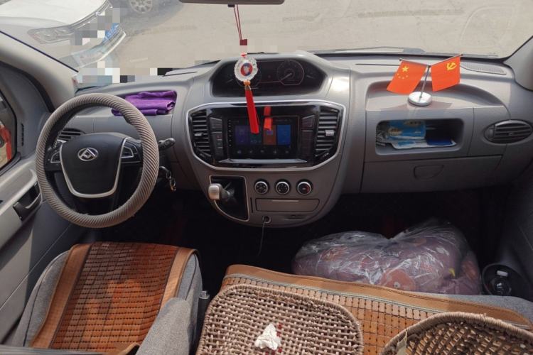 Used SAIC MAXUS Xintu V80 2019 2.5T Classic Version 6-Speed Manual – Aoyuntong Modified Long Wheelbase Mid-Height 7-Seater