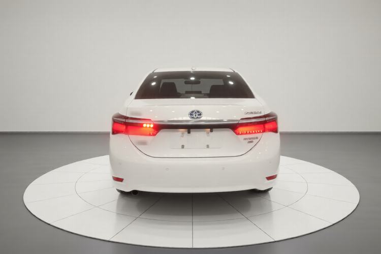 Used Toyota Corolla 2017 Revised Dual-Engine 1.8L E-CVT Elite Edition