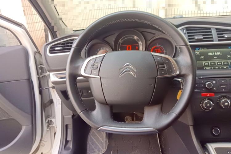 Used Citroen C4L 2014 1.8L Intelligent Drive Automatic Enjoyment Model
