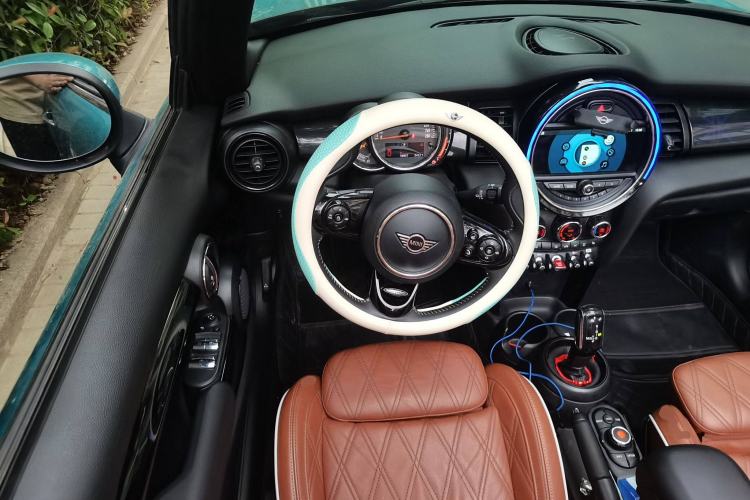 Used MINI 2018 1.5T COOPER CABRIO Artist