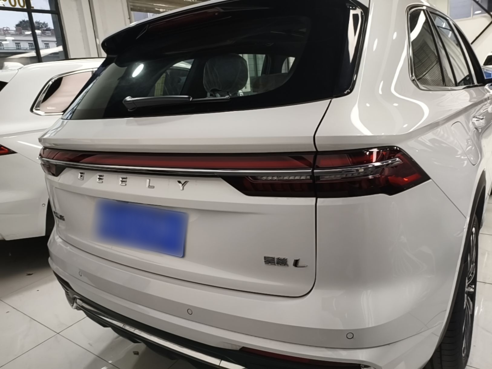 Geely Auto Monjaro L 2025 Dongfang Yao 2.0TD Automatic Jinzhao Edition — снимка 5