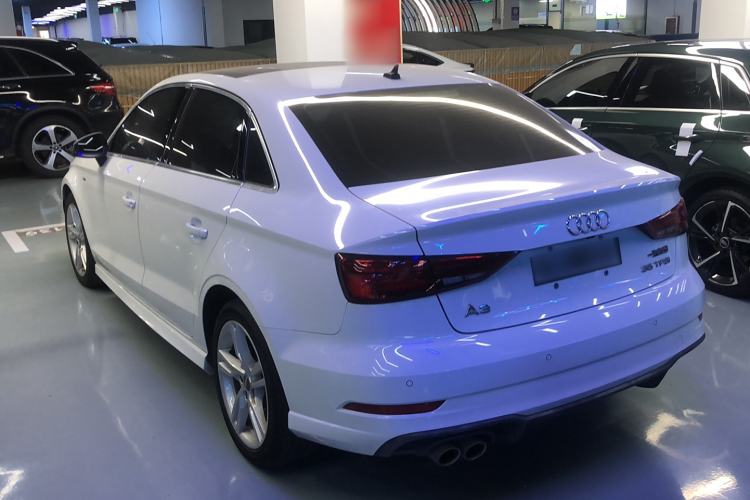 Used Audi A3 2020 Limousine 35 TFSI Fashion Edition China VI Emission Standard