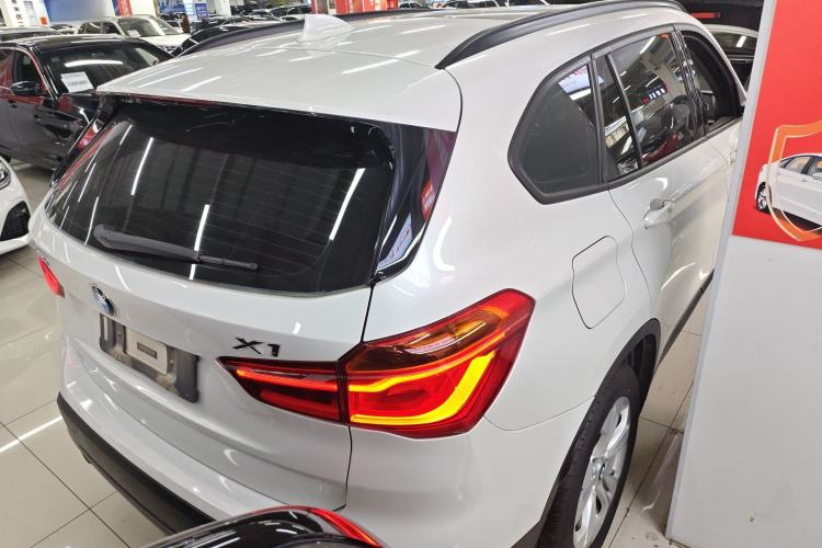 Used BMW X1 2016 sDrive18Li Premium Edition Rear Right 45 Deg