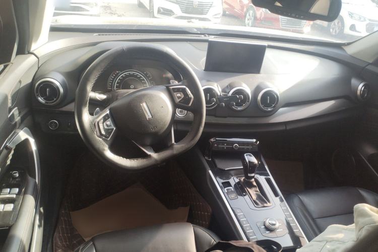 Used Wey VV7 2017 2.0T Flagship Model
