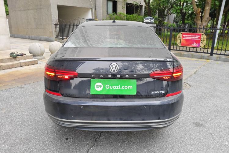 Used Volkswagen Passat 2020 330TSI Elite Edition China VI
