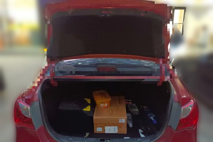 Used Hyundai Celesta 2011 1.6L Automatic Comfort Edition Trunk