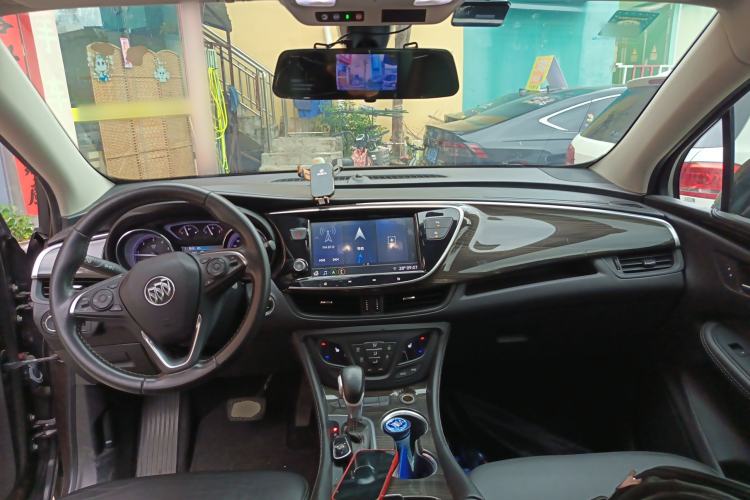 Used Buick Envision 2020 20T Two-Wheel Drive Elite Version Center Console