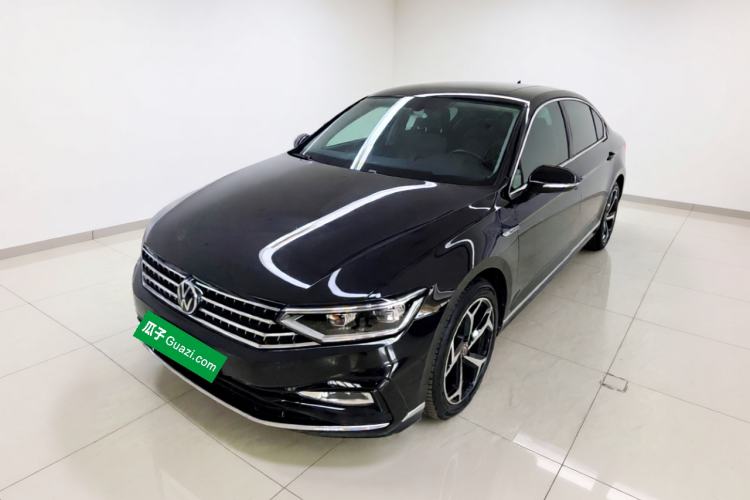 Used Volkswagen Magotan 2023 2 Million Units Limited Edition 330TSI DSG Leading Version
