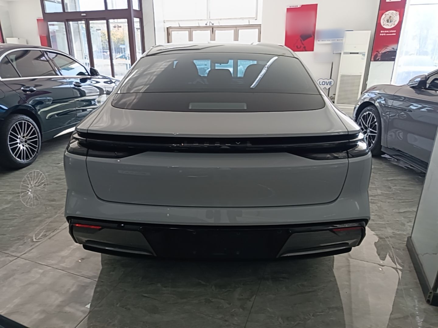 Geely Galaxy E8 2024 550 km Range Rear-Drive MAX — снимка 5