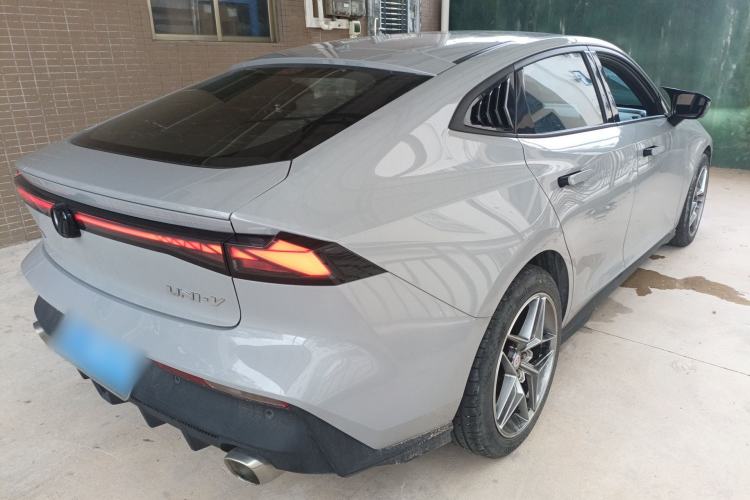 Used CHANGAN UNI-V 2022 1.5T Prestige Version Rear Right 45 Deg