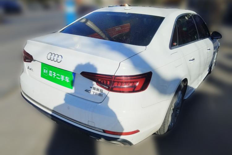 Used Audi A4L 2019 40 TFSI Ambition Version China V