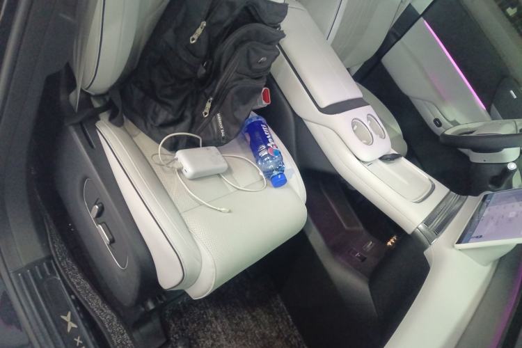 Used XPeng X9 2024 610 Long-Range Pro
