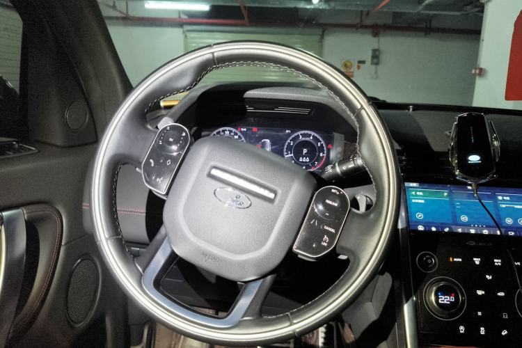 Used Land Rover Discovery Sport 2020 249 PS R-Dynamic Performance Edition Steering Wheel