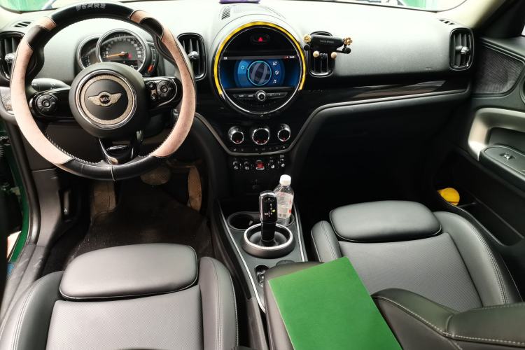 Used MINI Countryman 2020 1.5T COOPER Connoisseur Center Console