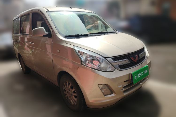 Used Wuling Rongguang V 2018 1.5L Standard Version
