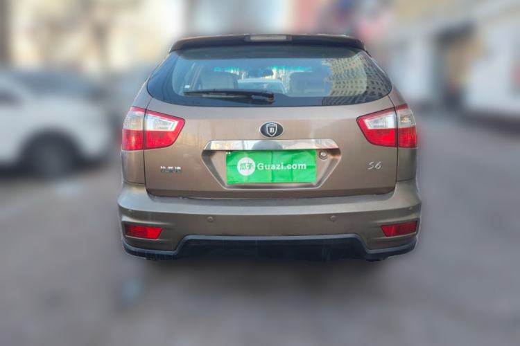 Used BYD S6 2012 2.0L Manual Luxury Version