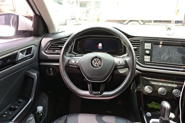Used Volkswagen T-ROC 2020 280TSI DSG Two-Wheel Drive Comfort Version Steering Wheel